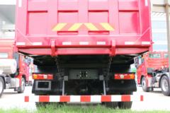 陕汽重卡 德龙X3000 430马力 8X4 8米自卸车(SX33105C426B)