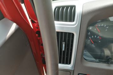 �������� ����L3�п� 170���� 4X2 6.75���Ű������ػ���(4700���)ͼƬ