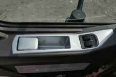 东风柳汽 乘龙L3中卡 170马力 4X2 6.75米排半栏板载货车(4700轴距)(LZ1160M3AB) 东风柳汽 乘龙L3中卡 170马力 4X2 6.75米排半栏板载货车(4700轴距)(LZ1160M3AB)