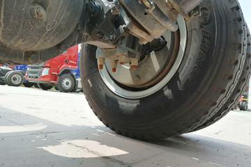 �������� ����L3�п� 170���� 4X2 6.75���Ű������ػ���(4700���)ͼƬ