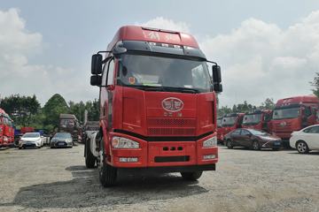 一汽解放 J6M重卡 350马力 4X2牵引车(12挡)(CA4180P63K2AE5)