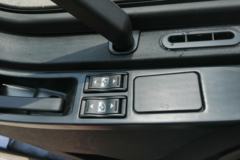 一汽解放 J6M重卡 350马力 4X2牵引车(12挡)(CA4180P63K2AE5)