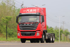 一汽凌河 F200W重卡 460马力 6X4 牵引车(CAL4251C4GF4E5)