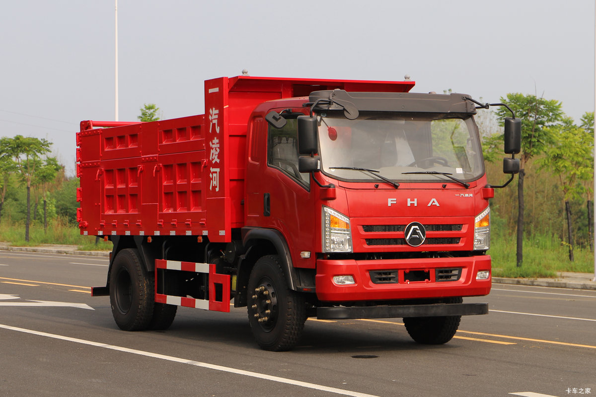 一汽凌河 160马力 4X2 3.8米自卸车