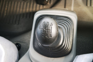 �й�����HOWO ���� �Ƽ��� 116���� 4.165�׵��������Ῠ(ZZ1047C3315E145)ͼƬ