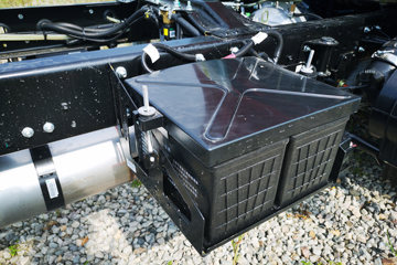 �й�����HOWO ���� �Ƽ��� 116���� 4.165�׵��������Ῠ(ZZ1047C3315E145)ͼƬ