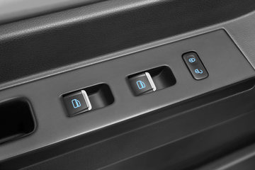 ���� �ž�T72L 2019�� �¸��� 1.5L 116���� ���� 2.7��˫������΢��(SQR1030H07)ͼƬ