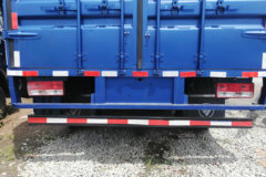 福田 瑞沃ES3 160马力 4X2 4.165米单排厢式轻卡(BJ5043XXY-AH) 福田 瑞沃ES3 160马力 4X2 4.165米单排厢式轻卡(BJ5043XXY-AH)