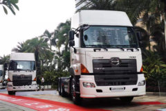 广汽日野 700臻值系 基础版 480马力 6X4牵引车(YC4251SS1EK5)