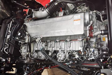 日野E13C YU 480马力 13L 国五 柴油发动机