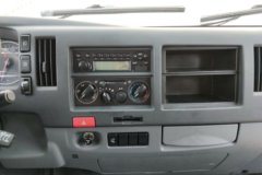 江淮 帅铃Q3 全能城配版 132马力 4.15米单排厢式轻卡(HFC5041XXYP93K4C3V-1)