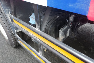 ���� ����T5 95���� 4X2 3.1����ж��(��90˫��)(EQ3041S3GDF)ͼƬ