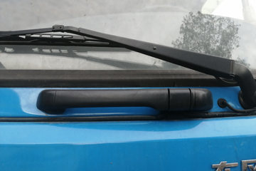 ���� ����T25 185���� 4X2 3.8����ж��(��130ǰ�ö�)(EQ3041L8GDAAC)ͼƬ