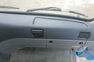 ���� ����T25 185���� 4X2 3.8����ж��(��130ǰ�ö�)(EQ3041L8GDAAC)ͼƬ