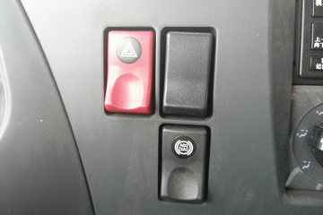 ���� ����T25 185���� 4X2 3.8����ж��(��130ǰ�ö�)(EQ3041L8GDAAC)ͼƬ