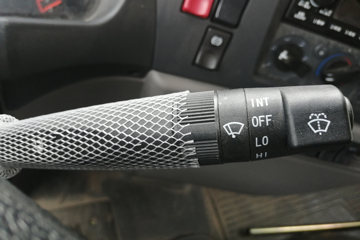 ���� ����T25 185���� 4X2 3.8����ж��(��130ǰ�ö�)(EQ3041L8GDAAC)ͼƬ