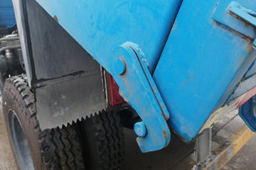 ���� ����T25 185���� 4X2 3.8����ж��(��130ǰ�ö�)(EQ3041L8GDAAC)ͼƬ