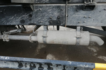 ���� ����T25 185���� 4X2 3.8����ж��(��130ǰ�ö�)(EQ3041L8GDAAC)ͼƬ