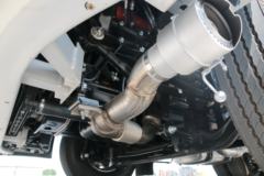 江铃重汽 威龙HV5重卡 470马力 6X4危险品牵引车(SXQ4250J4B4D5B)