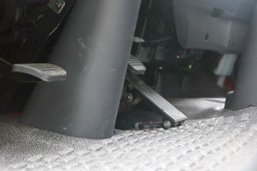 ��� ��VR �ؿ�� 88���� 4X2 3.7�׵�����ʽ�Ῠ(CA5041XXYP40K50L1E5A84)ͼƬ