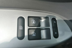 福田 瑞沃ES3 160马力 4X2 4.165米单排厢式轻卡(BJ5043XXY-AH) 福田 瑞沃ES3 160马力 4X2 4.165米单排厢式轻卡(BJ5043XXY-AH)