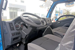 跃进 上骏X300-33 115马力 4.18米单排栏板轻卡(SH2042KFDCMZ)
