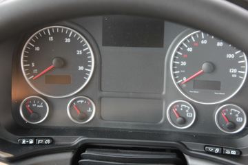 TGS&nbsp;自卸车驾驶室                                               图片