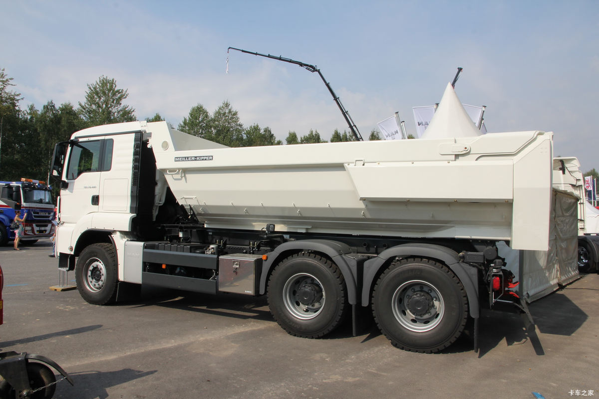 ��(MAN) TGSϵ���ؿ� 480���� 6X4��ж�����                                                