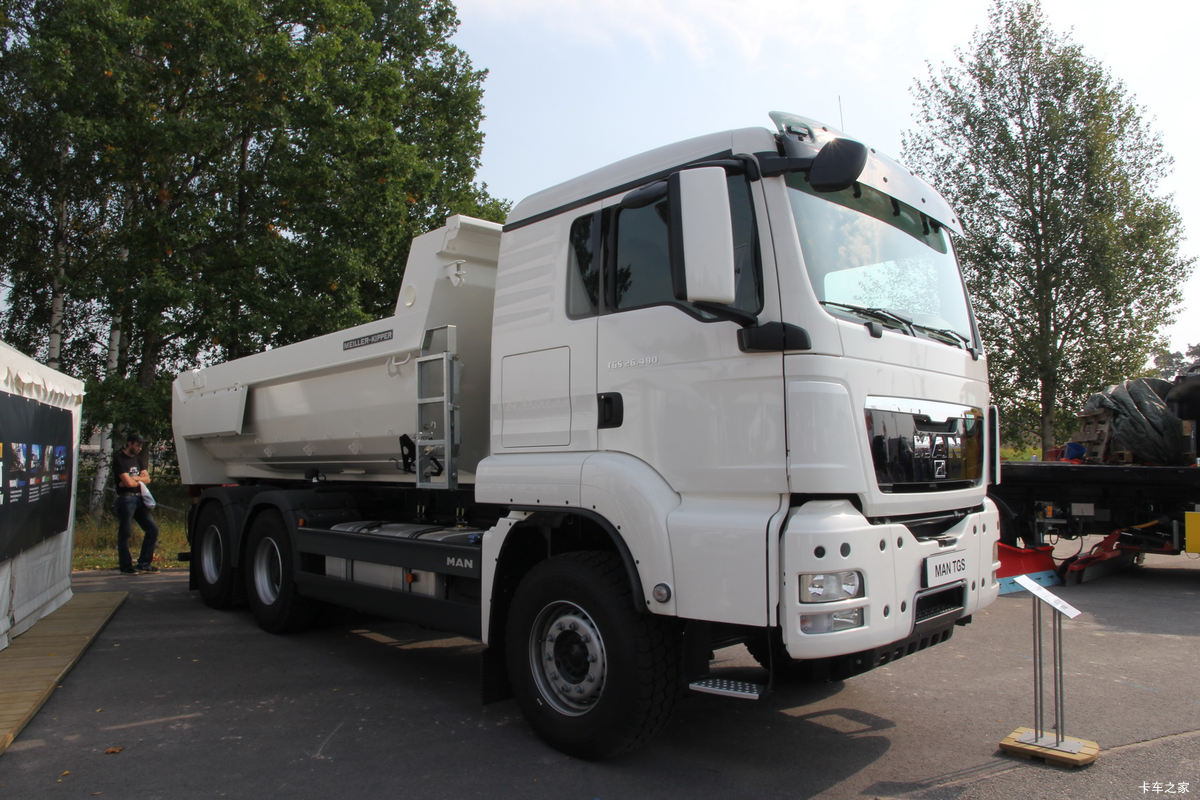 ��(MAN) TGSϵ���ؿ� 480���� 6X4��ж�����                                                