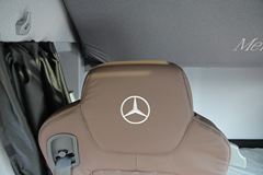 奔驰 Actros重卡 480马力 4X2牵引车(黑曜石)(型号1848LS)
