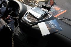 奔驰 Actros重卡 480马力 4X2牵引车(黑曜石)(型号1848LS)