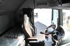 奔驰 Actros重卡 480马力 4X2牵引车(黑曜石)(型号1848LS)