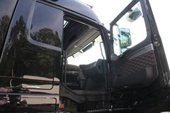 奔驰 Actros重卡 480马力 4X2牵引车(黑曜石)(型号1848LS)
