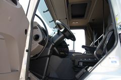 达夫 CF系列重卡 460马力 6X4自卸车(CF85)
