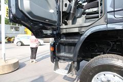 奔驰 Actros重卡 550马力 8X8载货车(型号4155底盘)