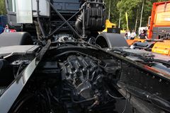奔驰 Actros重卡 550马力 8X8载货车(型号4155底盘)