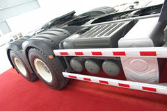 时骏 格奥雷重卡 430马力 6X4 牵引车(LFJ4256A9)
