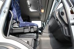 依维柯 Trakker系列重卡 500马力 6X4自卸车(底盘)