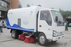 庆铃底盘&nbsp;扫路车外观图片