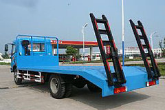 东风 153系列 185马力 4X2 平板运输车(江特牌)(JDF5160TPBE)