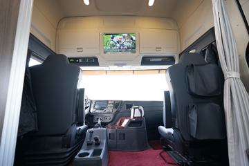 �ൺ��� JH6⁺�ؿ� ����հ� 500���� 6X4 AMTǣ����(CA4250P33K25T1E5A80)ͼƬ