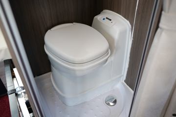 �ൺ��� JH6⁺�ؿ� ����հ� 500���� 6X4 AMTǣ����(CA4250P33K25T1E5A80)ͼƬ