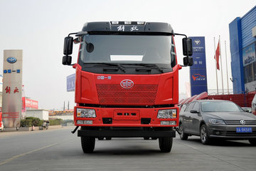 一汽解放 J6L 220马力 4X2 压缩式垃圾车(中联牌)(ZBH5180ZYSCAE6)