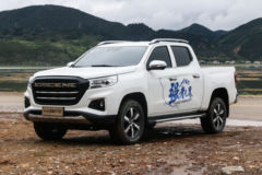 长安 凯程F70 豪华版 1.9T柴油 149马力 四驱 标轴双排皮卡