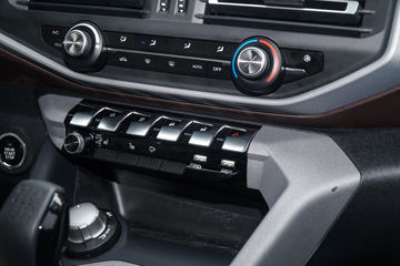 ���� ����F70 ������ 1.9T���� 149���� ���� ����˫��Ƥ��ͼƬ