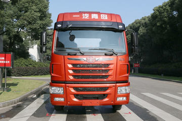 青岛解放 龙V 180马力 4X2 洒水车(程力威牌)(锡柴)(CLW5180GPSC5)