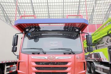 悍V&nbsp;中置轴车辆运输车外观图片