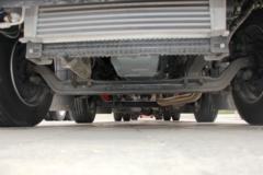 青岛解放 悍V 320马力 6X2 中置轴车辆运输车(大柴)(CA5220TCLP1K2L6T3E5A80)