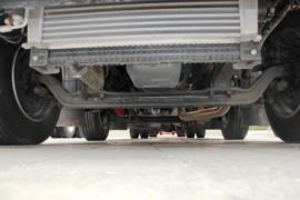 悍V&nbsp;中置轴车辆运输车底盘图片