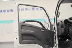 跃进 上骏X100-33 110马力 4.18米单排栏板轻卡(SH1042KFDCNZ)